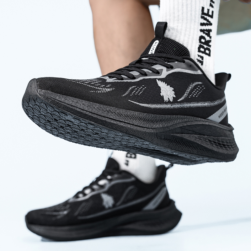 Scarpe da Corsa Ultra Leggere  - Ultragear Running recensione e prezzo