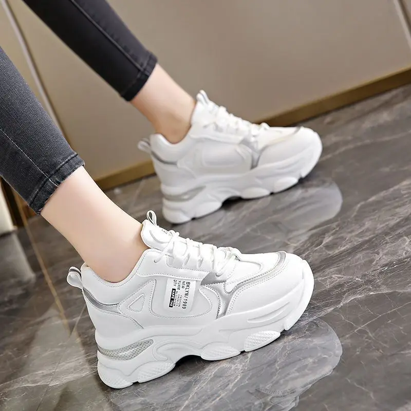 Sneakers da Donna con Suola Sp - Ultragear Running recensione e prezzo